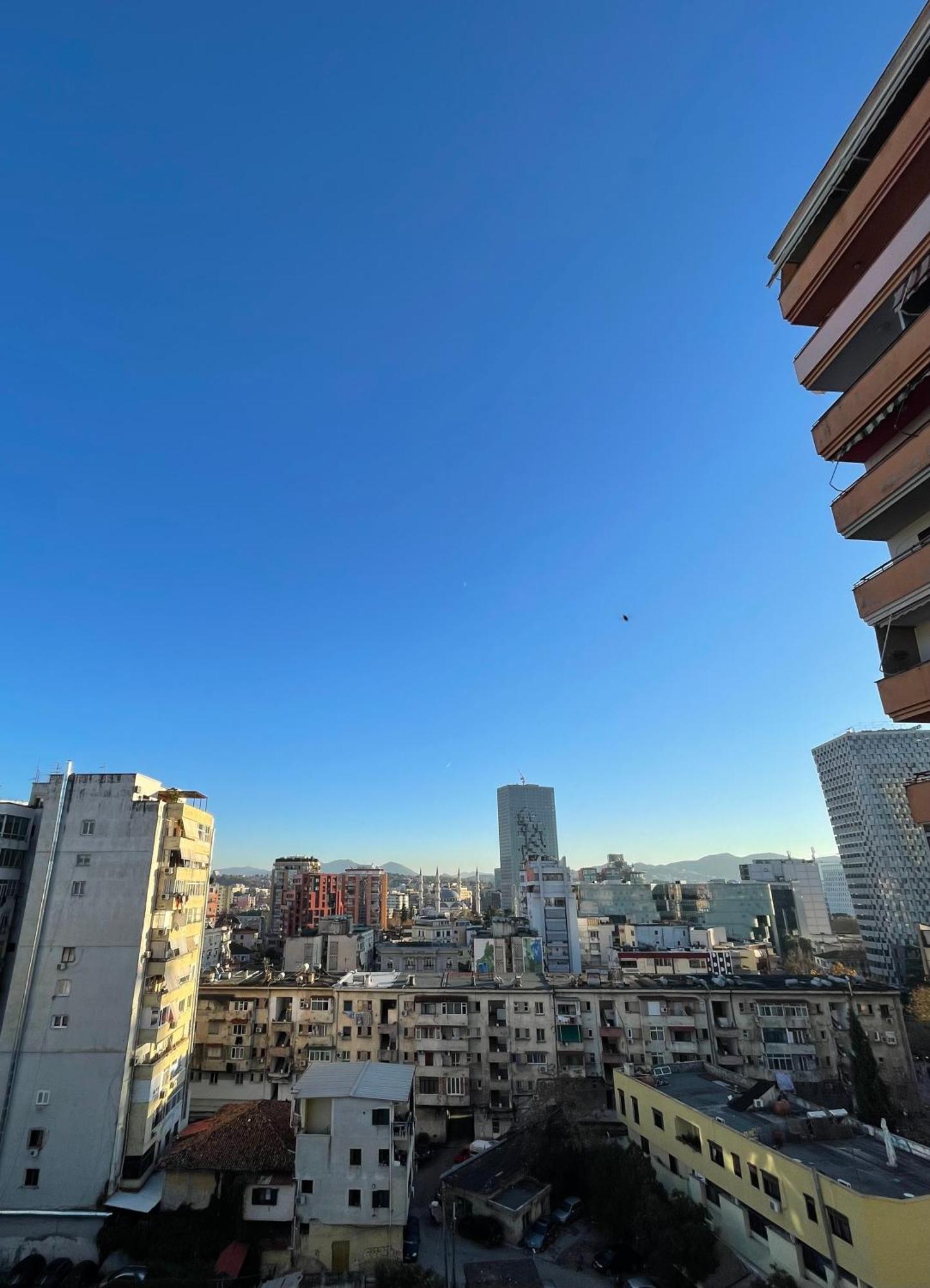 Easy Peasy - 9Th Floor View Downtown Apartment Tirana Exterior foto